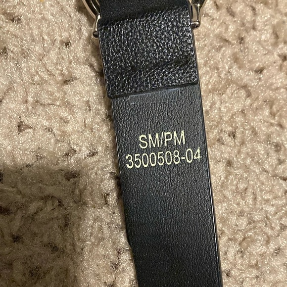 Chic Black Belt with Silver Buckle - Picture 3 of 4